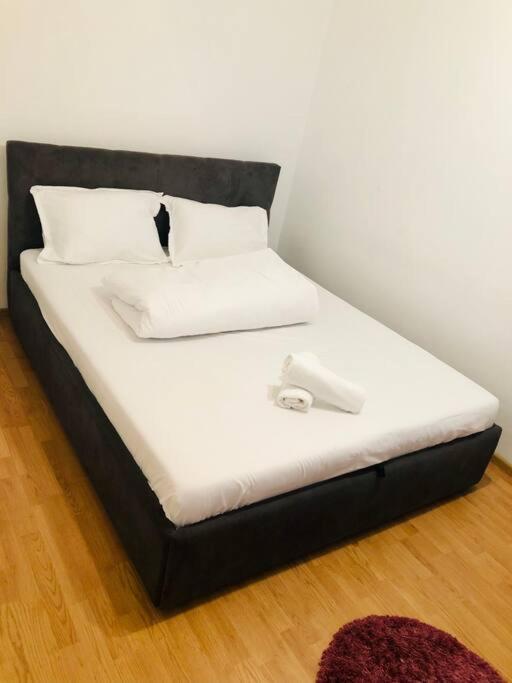 Nice Apt Near Spitalul Judetean, All You Need Lr14 Timisoara Ngoại thất bức ảnh