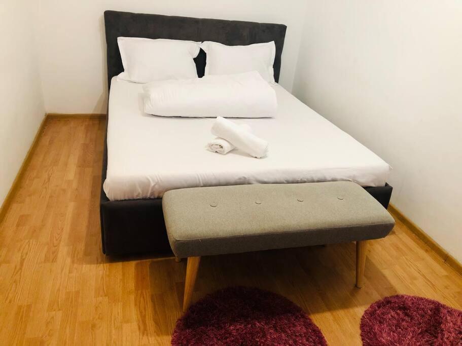 Nice Apt Near Spitalul Judetean, All You Need Lr14 Timisoara Ngoại thất bức ảnh